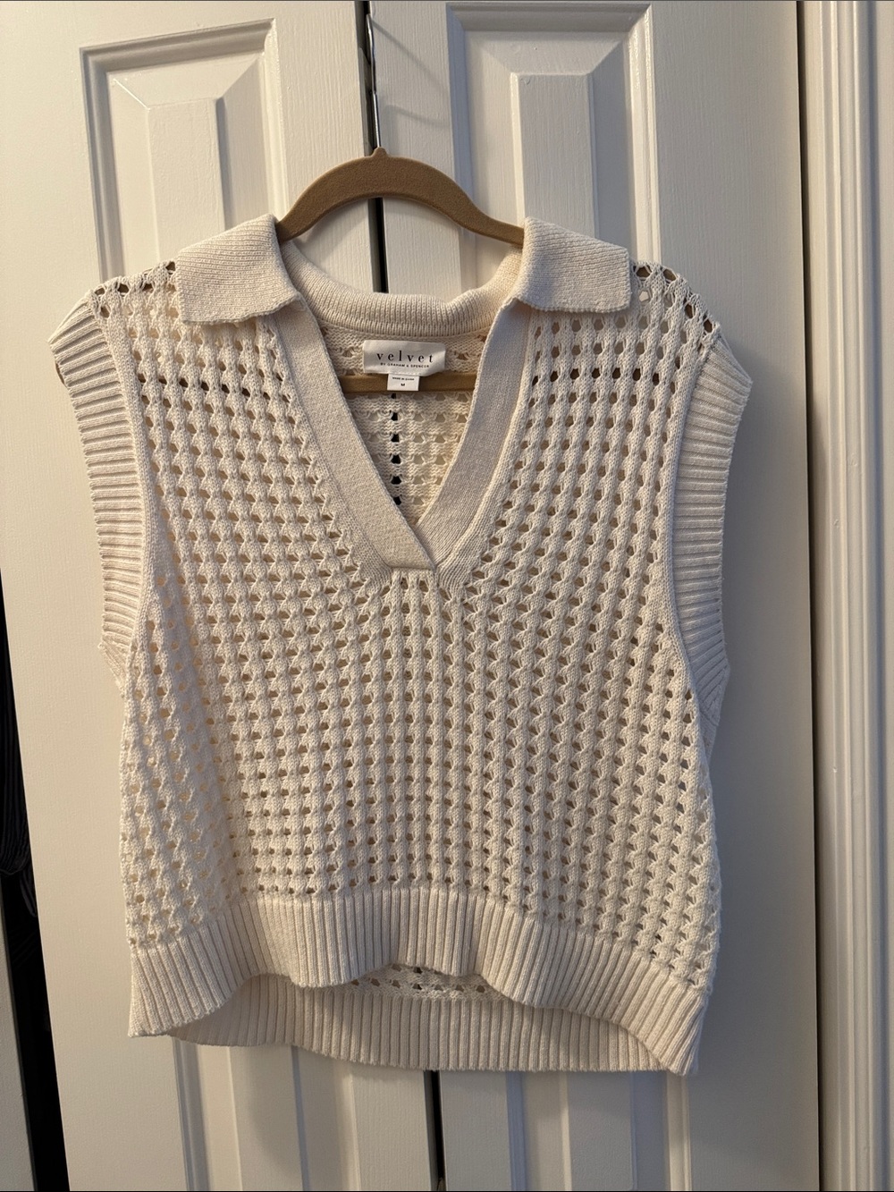 Velvet by Graham & Spencer White Crochet Knit Polo Sweater Top